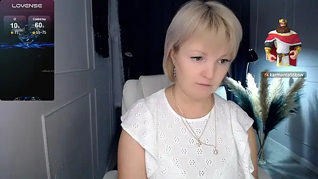 Snapshot of Juarnea chatting on 02-11-25, 01:30 Juarnea online show from 02-11-25, 01:30