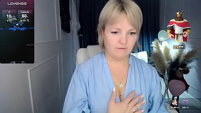 Snapshot of Juarnea chatting on 02-25-25, 07:58 Juarnea online show from 02-25-25, 07:58