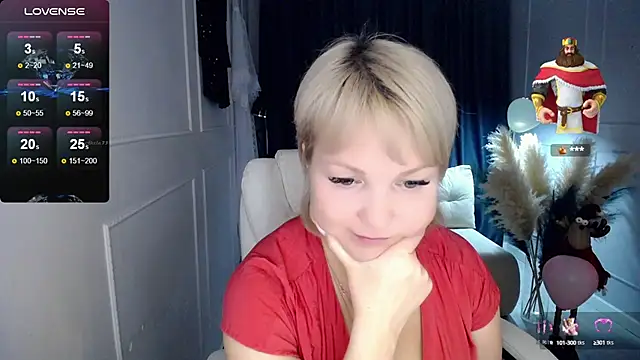 Snapshot of Juarnea chatting on 02-26-25, 05:17 Juarnea online show from 02-26-25, 05:17