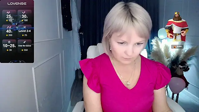 Snapshot of Juarnea chatting on 02-27-25, 04:43 Juarnea online show from 02-27-25, 04:43