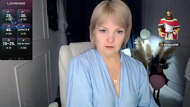 Snapshot of Juarnea chatting on 03-03-25, 03:42 Juarnea online show from 03-03-25, 03:42