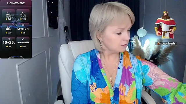 Snapshot of Juarnea chatting on 03-11-25, 05:24 Juarnea online show from 03-11-25, 05:24