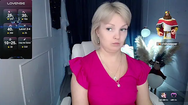 Snapshot of Juarnea chatting on 03-19-25, 04:55 Juarnea online show from 03-19-25, 04:55