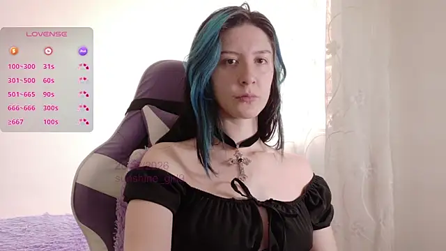 Snapshot of sunshine_girl9 chatting on 02-20-26, 05:13 sunshine girl9 online show from 02-20-26, 05:13