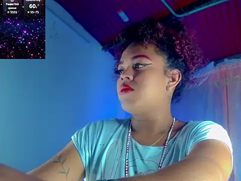 KayleighDreams  online show from 10-01-25, 11:44