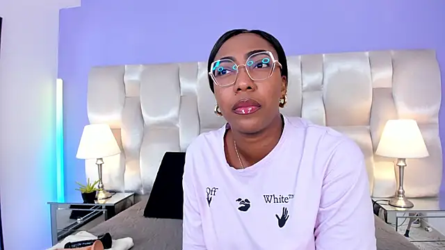 dirtyvictoria online show from 10-13-25, 12:49