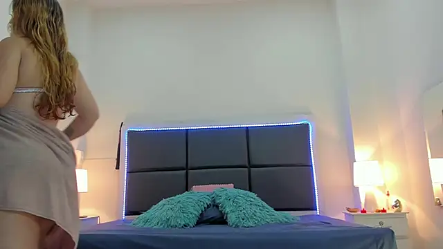 Aslhyn Gomez online show from 10-02-25, 07:43