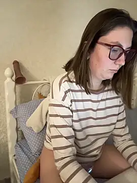 BeatriceTender online show from 12-05-25, 07:10