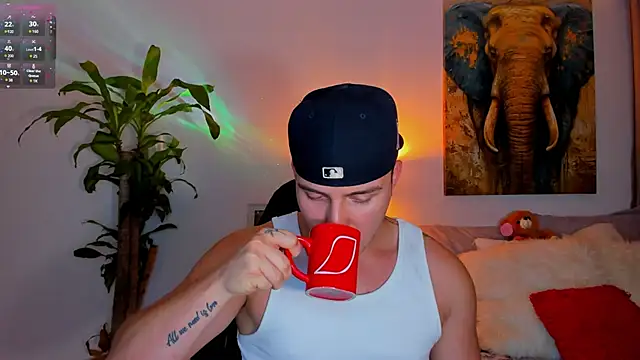 liam oficial02 online show from 03-08-25, 04:45