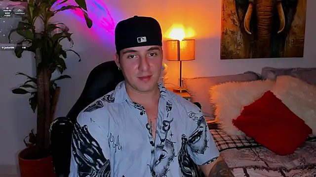 liam oficial02 online show from 03-16-25, 05:58