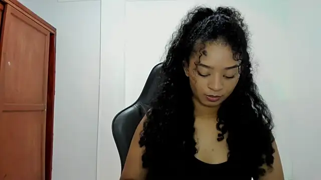 avellanatammy online show from 10-25-25, 12:40