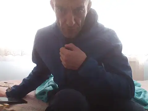 Aktorihann online show from 10-15-25, 11:43