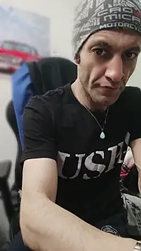 Aktorihann online show from 04-19-26, 01:05