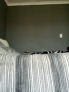 Snapshot of the_greatt chatting on 12-15-25, 09:46 the greatt online show from 12-15-25, 09:46