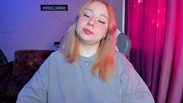 Milafoxxxy online show from 10-09-25, 02:20