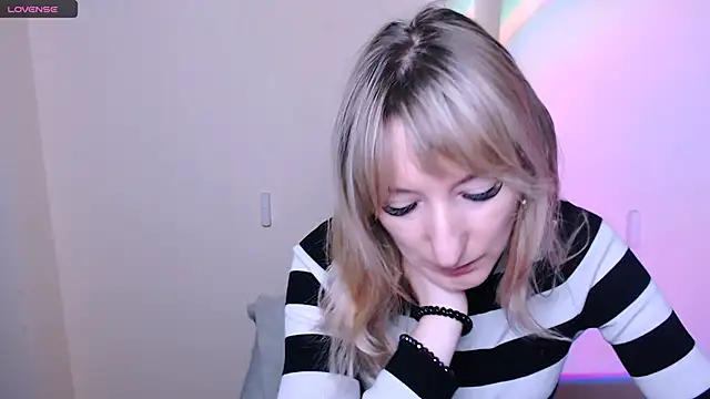 AmandaSell online show from 07-08-26, 07:35