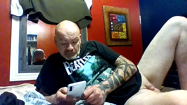 tinycock74tny online show from 10-20-25, 04:24