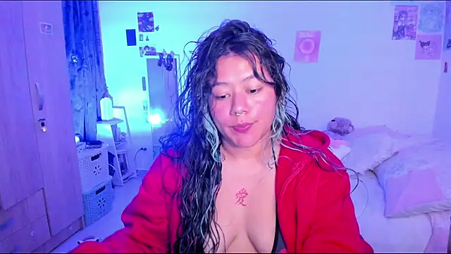StephaniFox online show from 01-22-25, 02:26