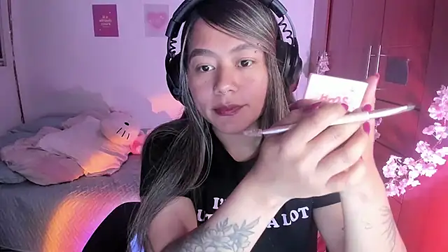 StephaniFox online show from 10-03-25, 12:07