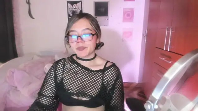 StephaniFox online show from 02-19-26, 03:13