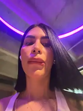 Snapshot of Dj_scarlettmorreti chatting on 05-23-26, 04:55 Dj scarlettmorreti online show from 05-23-26, 04:55