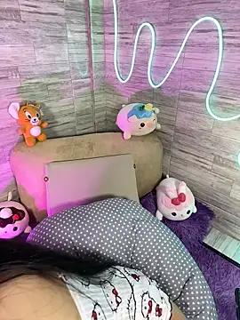 Bubalu Uwwu online show from 11-06-25, 01:06