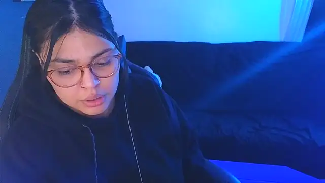 miacanela xo online show from 09-25-25, 12:47