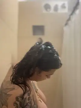 miacanela xo online show from 12-14-25, 03:34