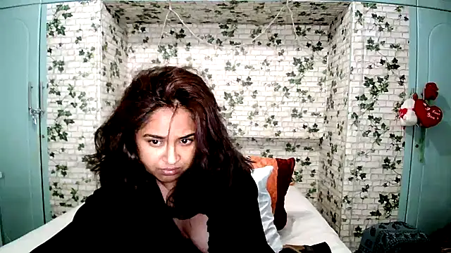 Cute Indian00 online show from 01-12-25, 10:54