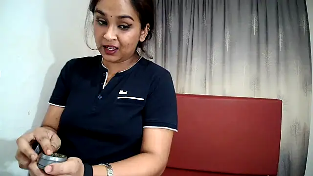 Cute Indian00 online show from 02-06-25, 09:53