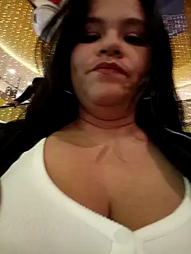 Julieta-tits online show from 12-12-24, 12:05