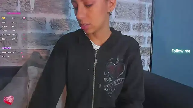 Tamaraakins online show from 02-06-25, 01:32