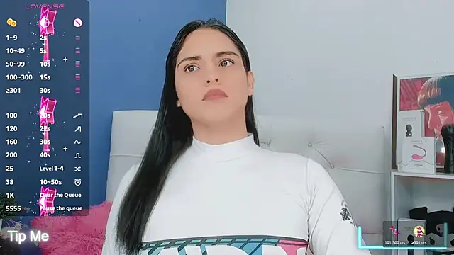 Snapshot of valentina_princess_ chatting on 11-15-25, 06:48 valentina princess online show from 11-15-25, 06:48