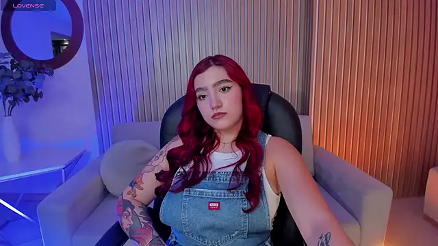 ViolettCastel online show from 02-28-25, 07:25