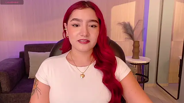 ViolettCastel online show from 11-03-25, 07:37