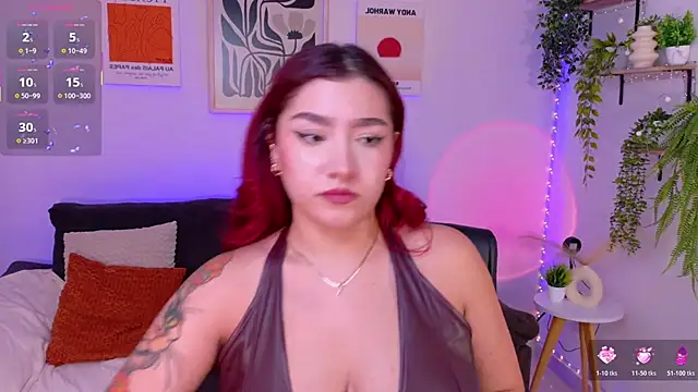 ViolettCastel online show from 05-20-26, 08:04