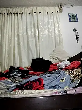 Rolblue online show from 10-29-25, 01:52