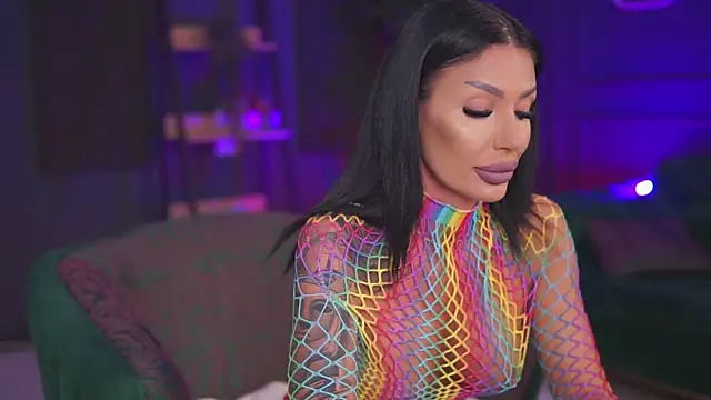 RaquelleVon online show from 02-01-25, 09:40