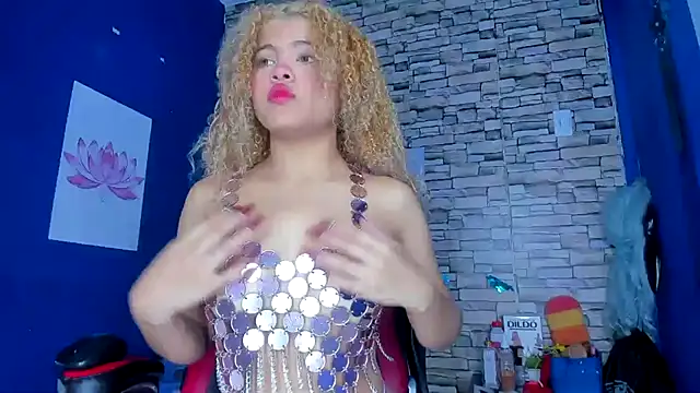 sofiacastillo01 online show from 02-23-25, 01:10