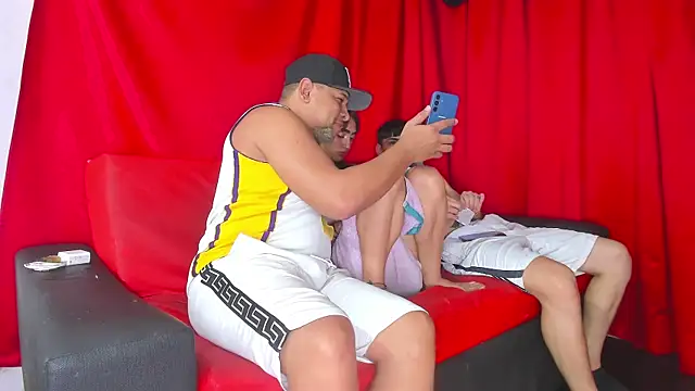 Extreme Team8 online show from 01-10-25, 04:22