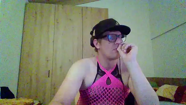 Bigthroaterboy online show from 09-14-25, 09:58