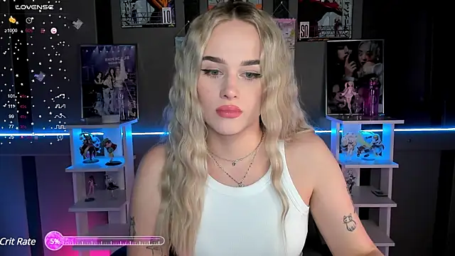 Ellen Soft online show from 12-20-24, 05:40