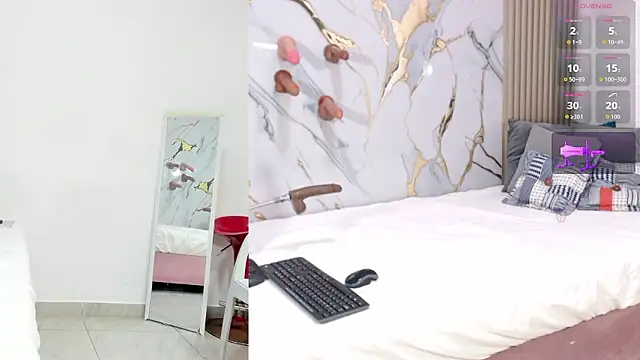 YUSELFI ROSS  online show from 01-09-26, 12:19