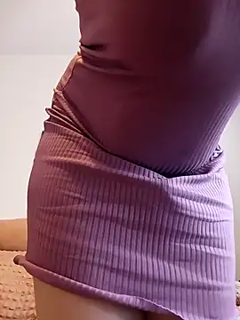 Snapshot of Women-pleasures chatting on 03-11-25, 02:07 Women-pleasures online show from 03-11-25, 02:07