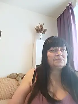 Snapshot of Women-pleasures chatting on 11-21-25, 07:18 Women-pleasures online show from 11-21-25, 07:18