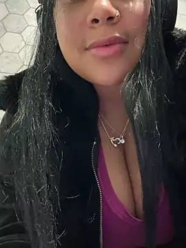 HaileyDiana online show from 03-05-25, 10:11