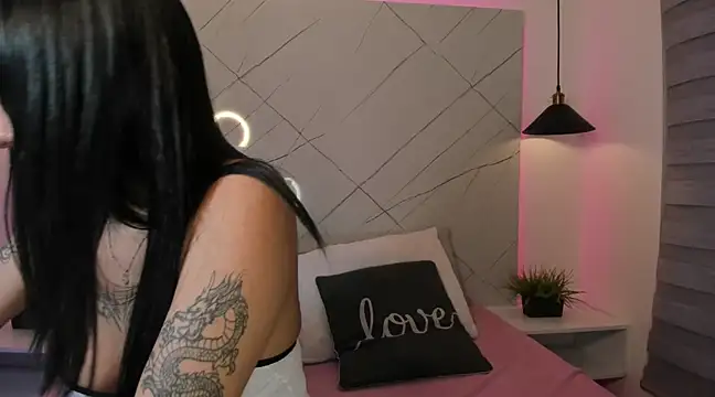 ANTONELLA  ROUSE  online show from 02-17-25, 04:20