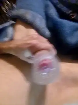 Snapshot of Joysdic41 chatting on 09-14-25, 09:41 Joysdic41 online show from 09-14-25, 09:41