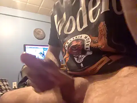 Snapshot of Joysdic41 chatting on 01-08-26, 01:24 Joysdic41 online show from 01-08-26, 01:24