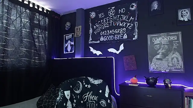 Snapshot of Goddess_Mortem chatting on 03-02-26, 07:21 Goddess Mortem online show from 03-02-26, 07:21